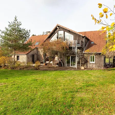 Holiday home Elegant In Near Forest France *