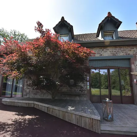 Elegant In Near Forest France Ferienhaus