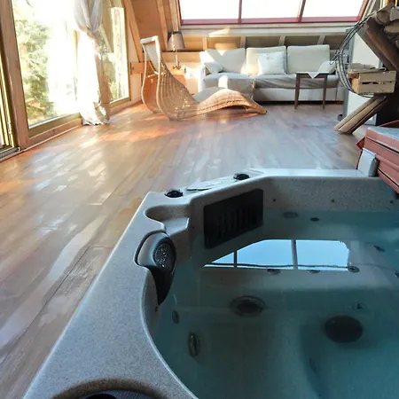 Casa de Férias Elegant In Near Forest, France *